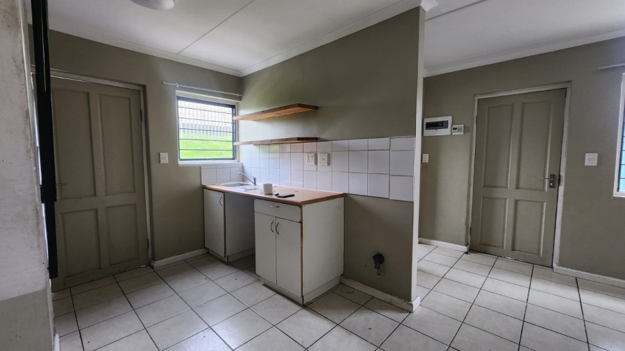 To Let 2 Bedroom Property for Rent in Maitland Western Cape